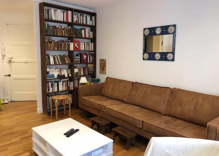 Cosy Centre 5min Train Station *